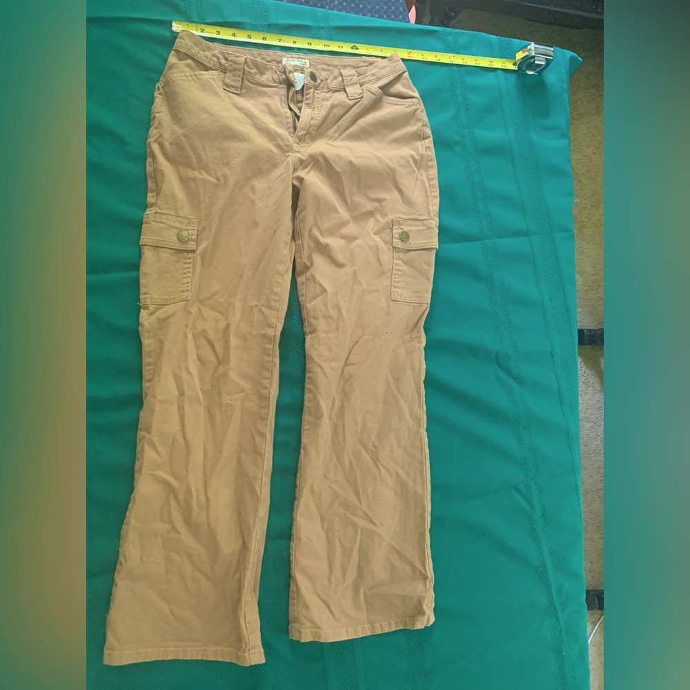 St. John’s Bay 10 Petite tan pants
